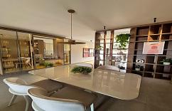 Jockey Ville Residence -Reside