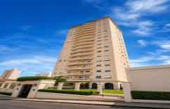 Apartamento Condomínio Palais